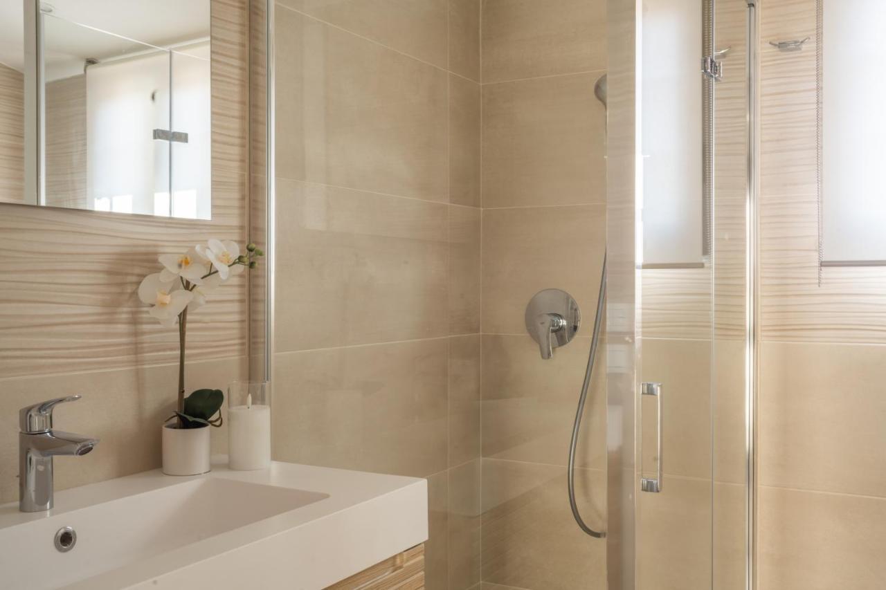 Sant'Aponal Cozy Apartment With Balcony R&R Venice Luaran gambar
